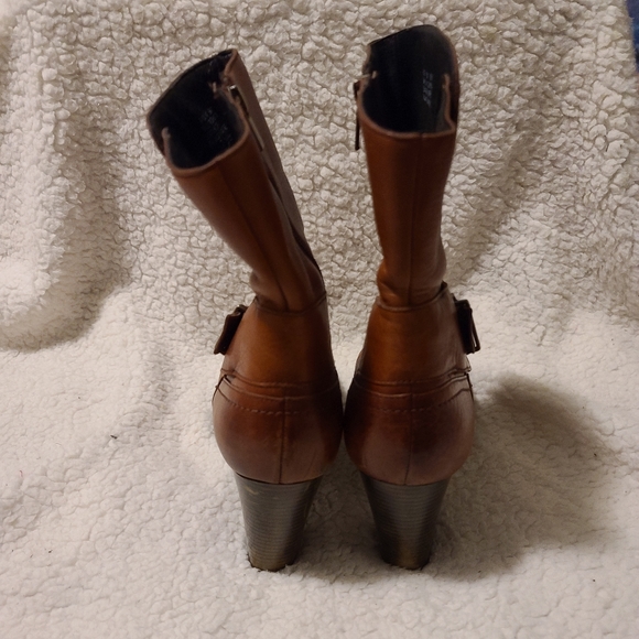 Clarks Brown Leather Dress Boots - Picture 5 of 10